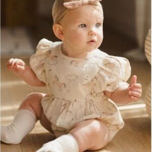 Quincy Mae Unicorn Print Cosette Romper | Baby Girl | Size 2–3Y
